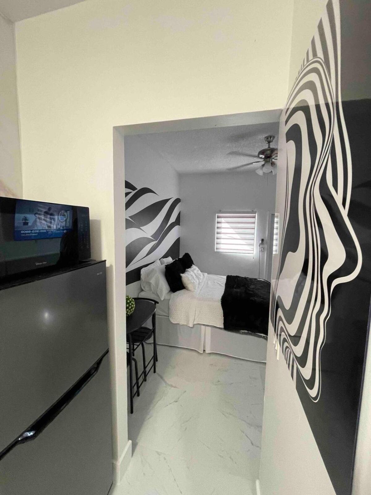 Cozy Studio, Prime Location, Remodeled, 1 Parking West Palm Beach Dış mekan fotoğraf